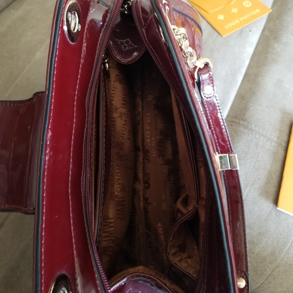 Louis Vuitton Purse - Picture 3 of 3